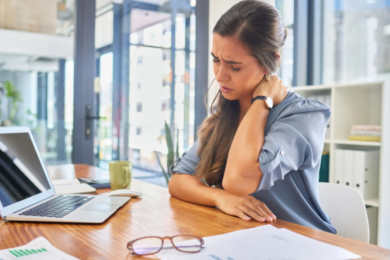 TRABAJAR CON DOLOR. Una realidad poco visible en las organizaciones